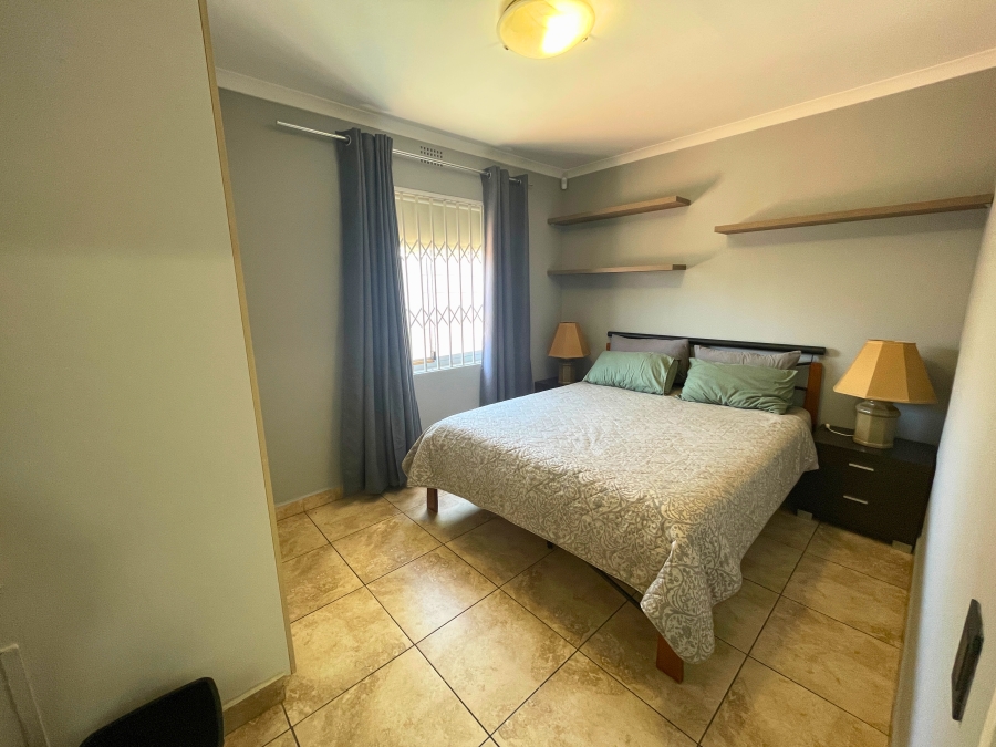 2 Bedroom Property for Sale in Plattekloof Glen Western Cape